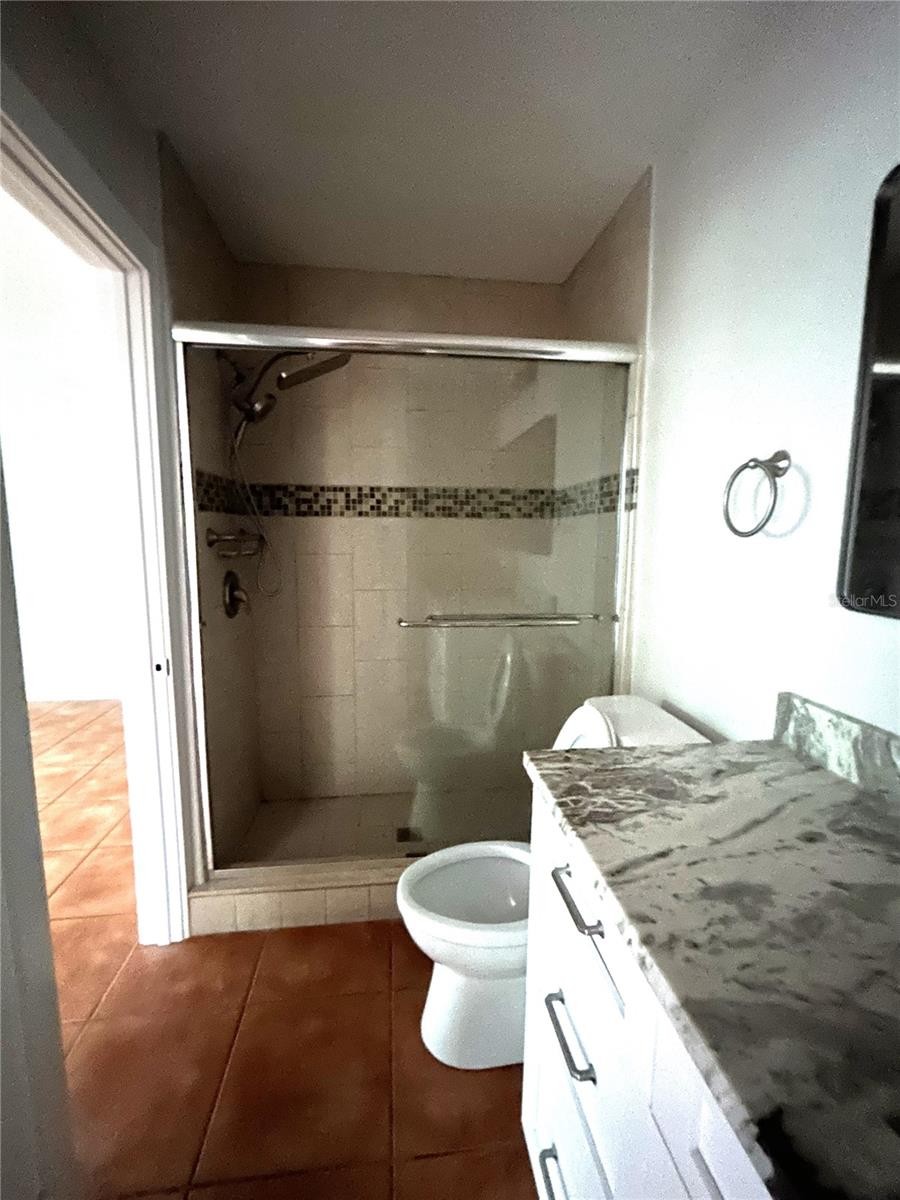 7006 MIDNIGHT PASS #1 RD