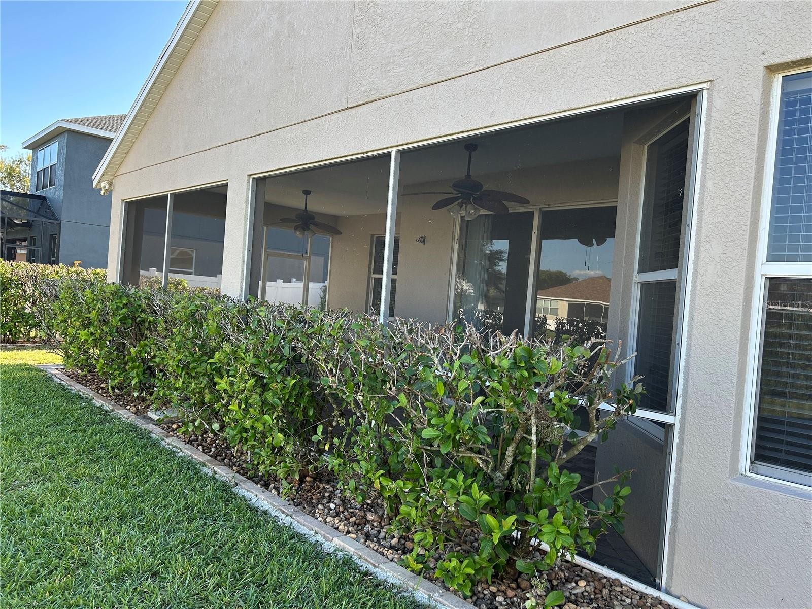 7117 50-TH AVE CIR E