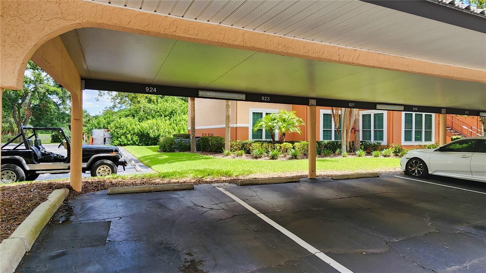 4102 CENTRAL SARASOTA PKWY #924