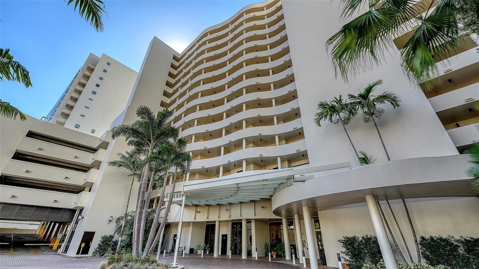 1255 N GULFSTREAM AVE #1101