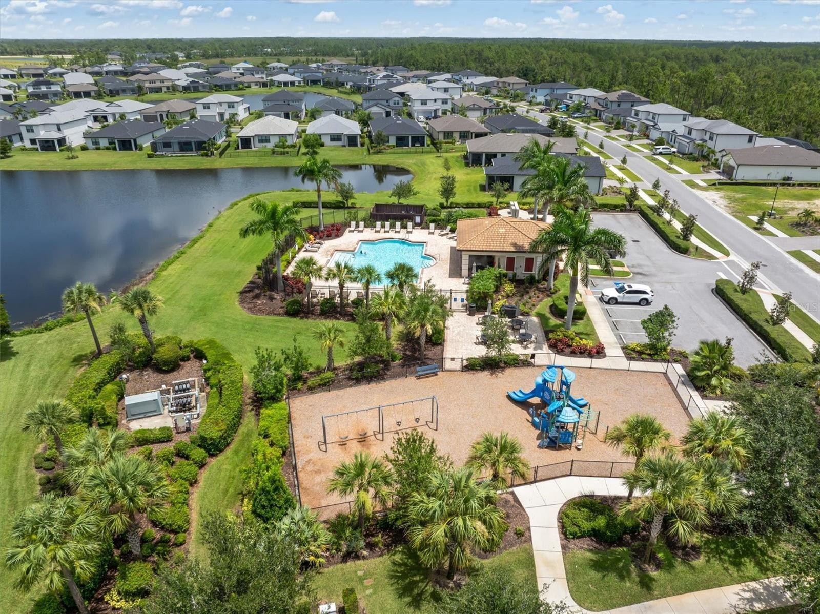 2352 MARTON OAK BLVD