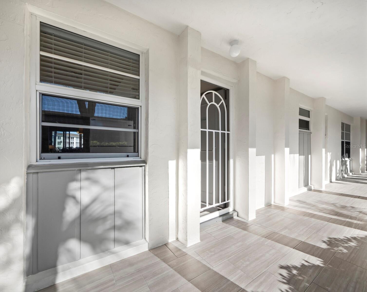 4350 CHATHAM DR #105