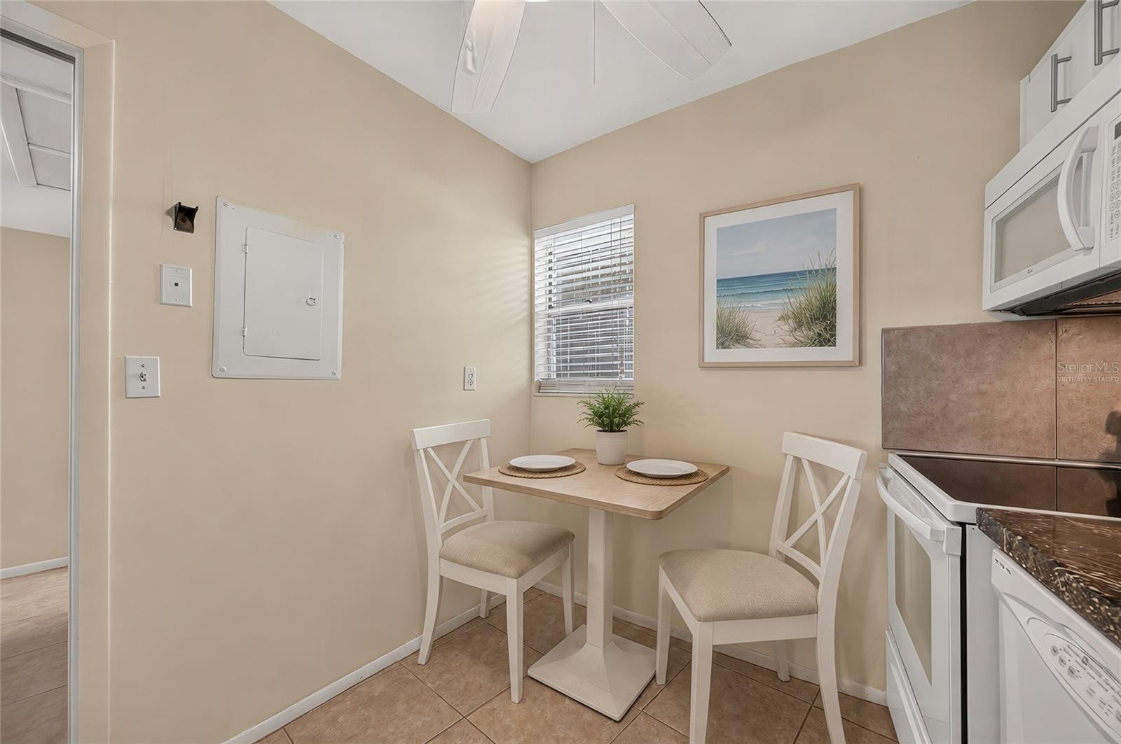 245 CENTER RD #109