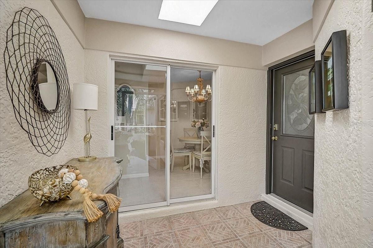 4238 CADDIE DR E