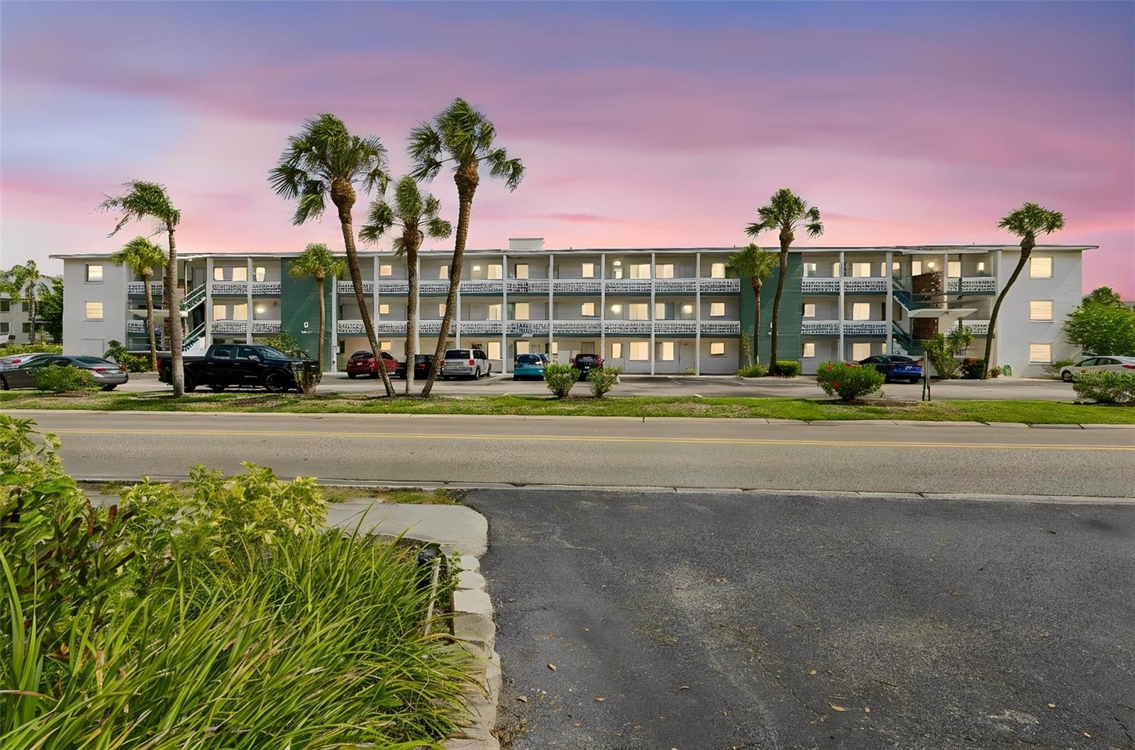 1837 FLAMINGO BLVD #O35