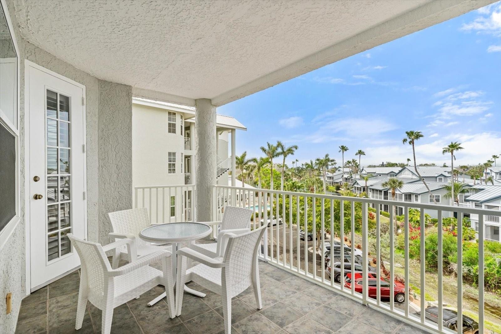 1260 DOLPHIN BAY WAY #404