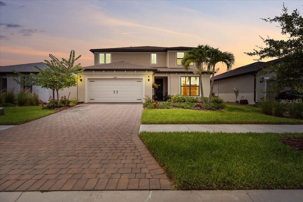 2596 BUCKTHORN LOOP