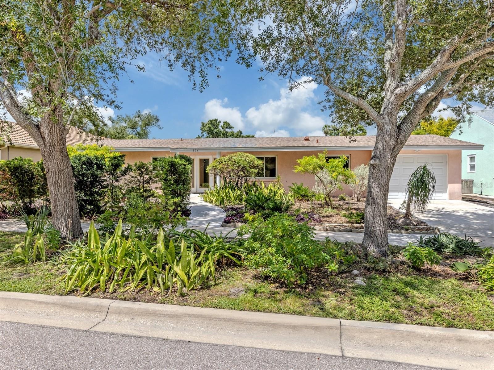 324 PONCE DE LEON AVE