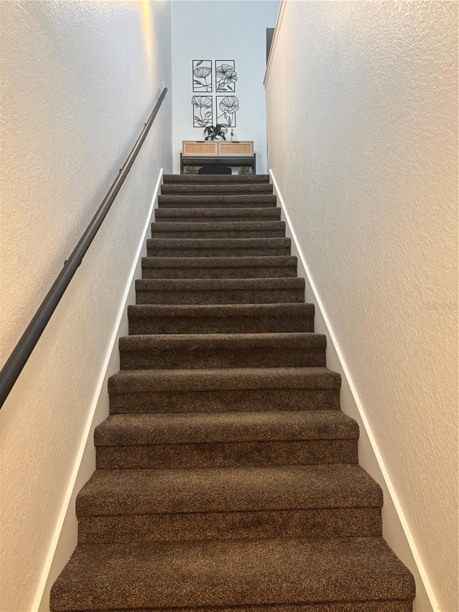 8809 MANOR LOOP #202