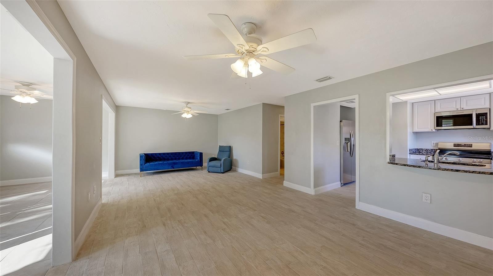 157 VISTA HERMOSA CIR