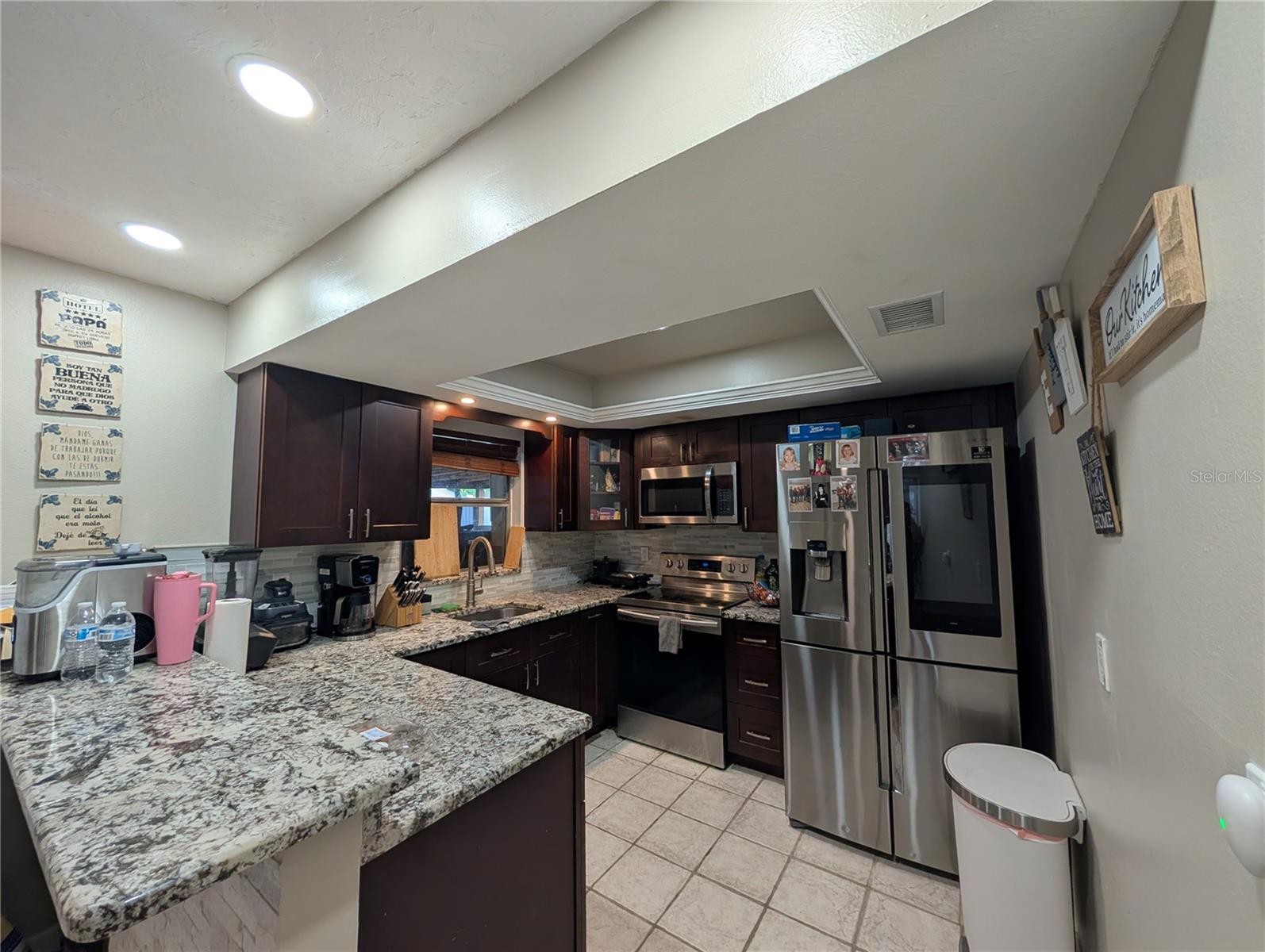 2828 NASSAU ST