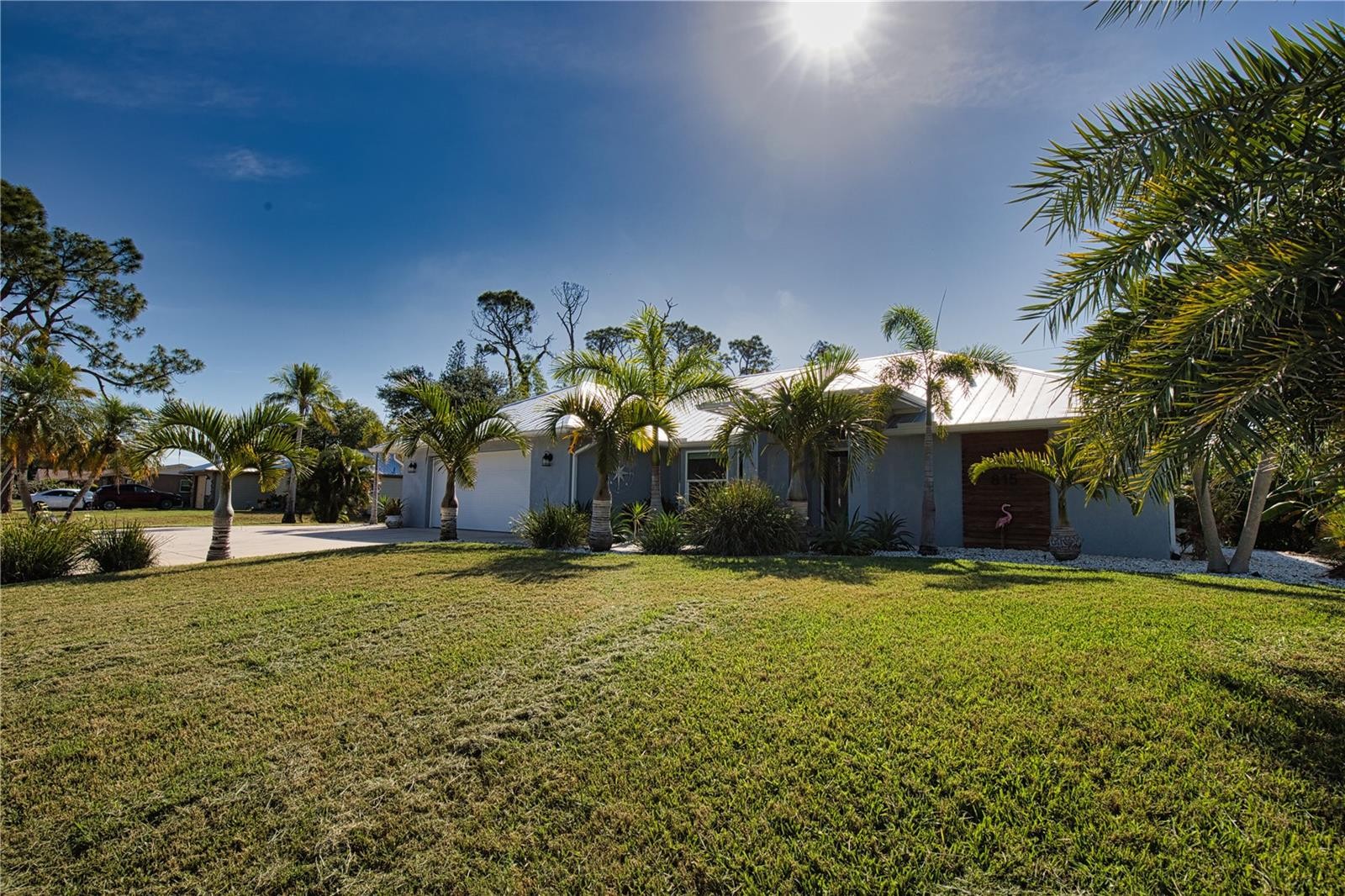 815 ACADIA RD