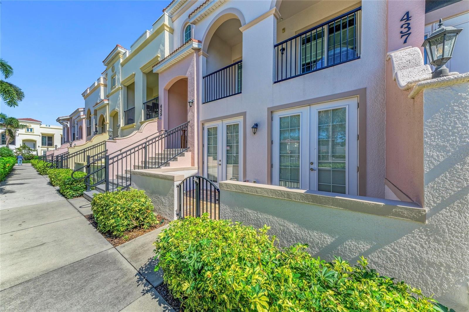 435 NOKOMIS AVE S #312