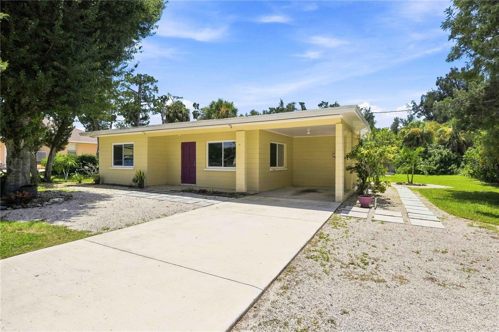 114 LAKEVIEW DR