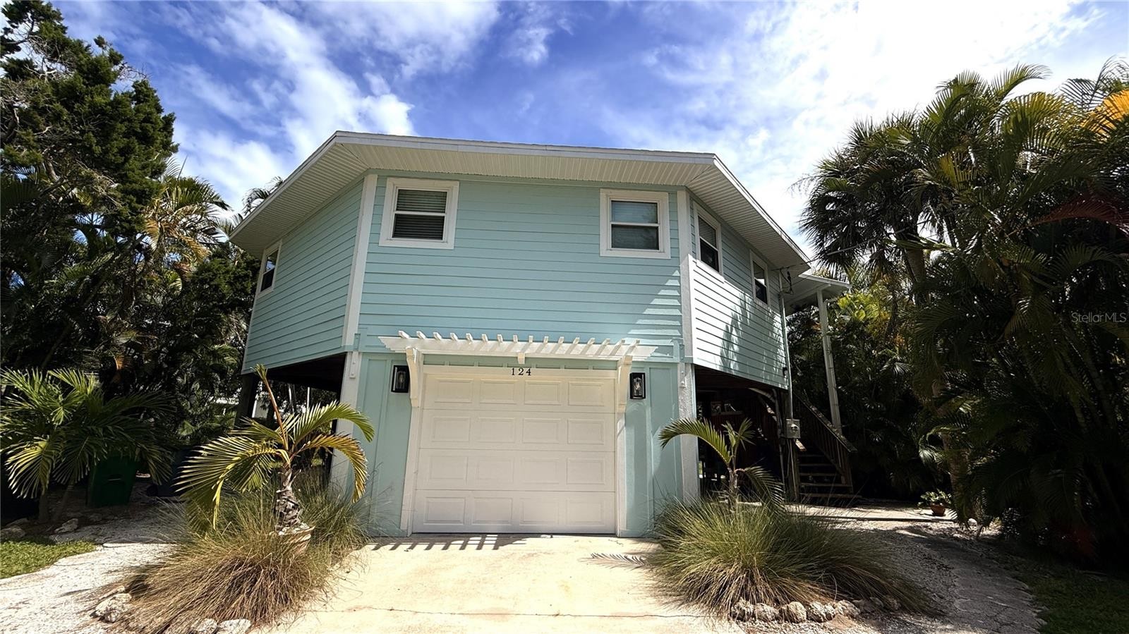 124 HAMMOCK RD