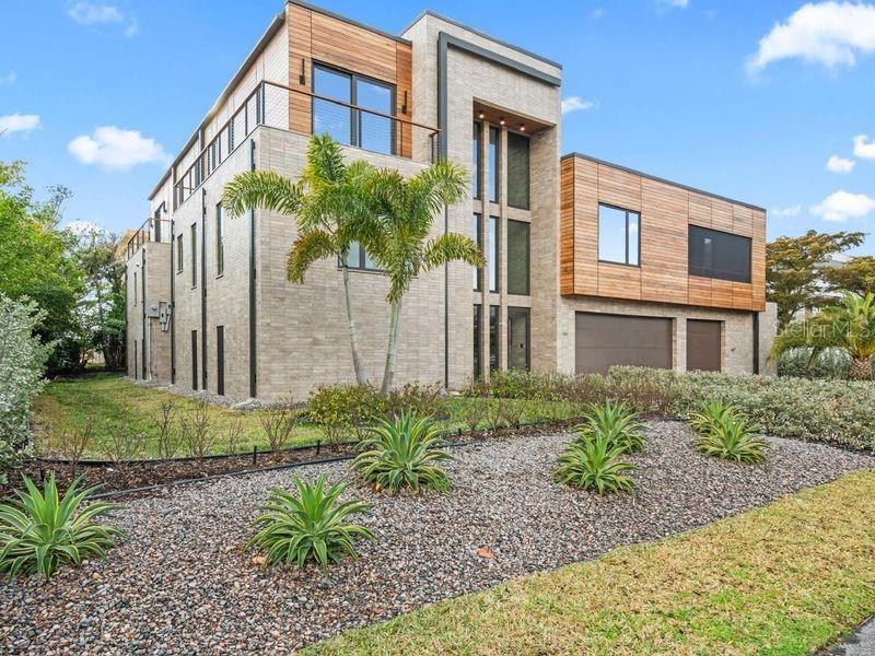 2945 PYRULA DR