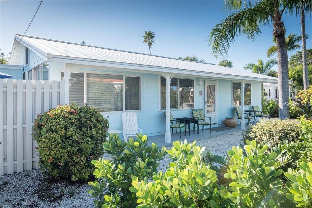 900 S BLVD OF THE PRESIDENTS #4