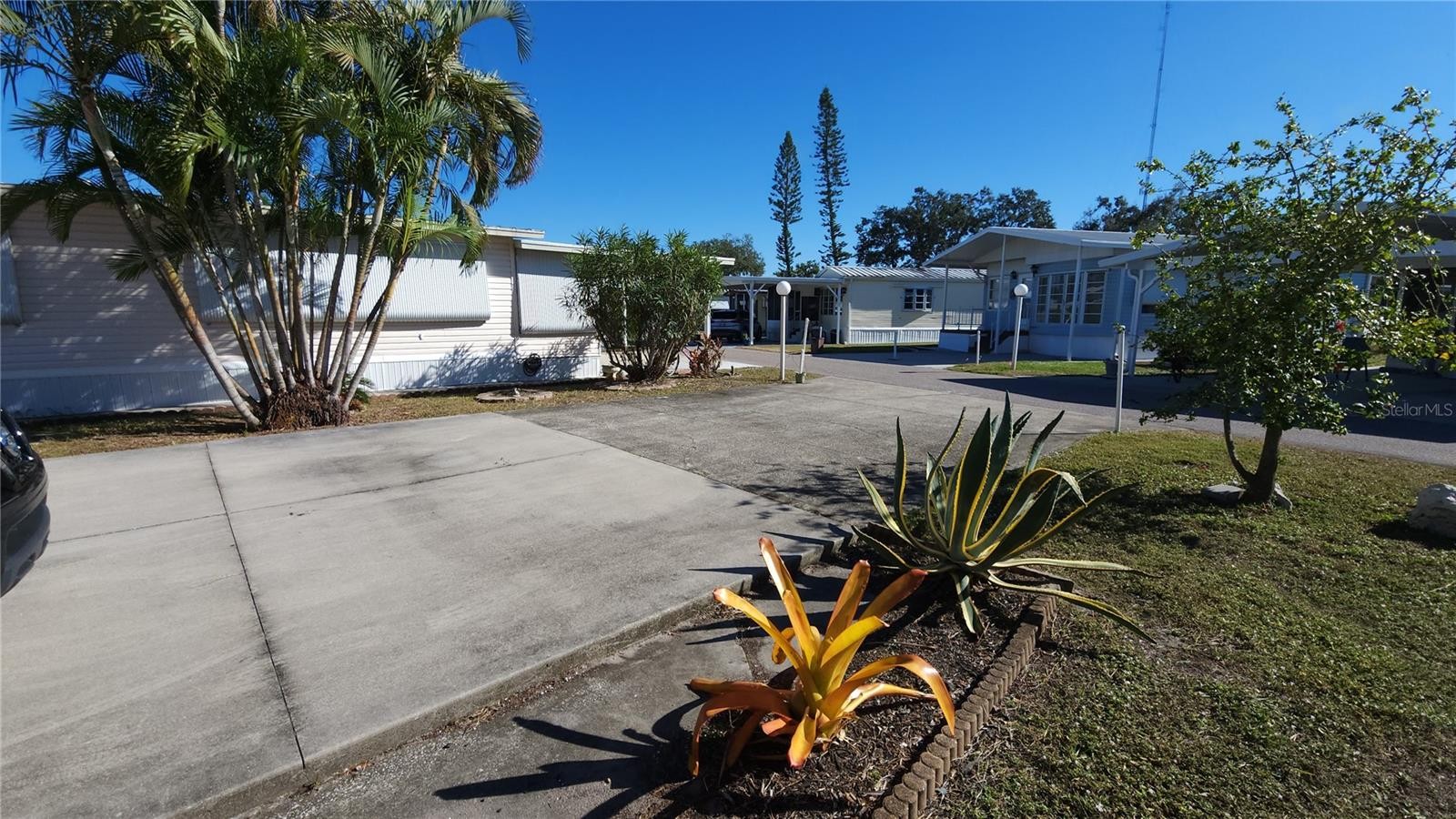 3275 26TH AVE E #165