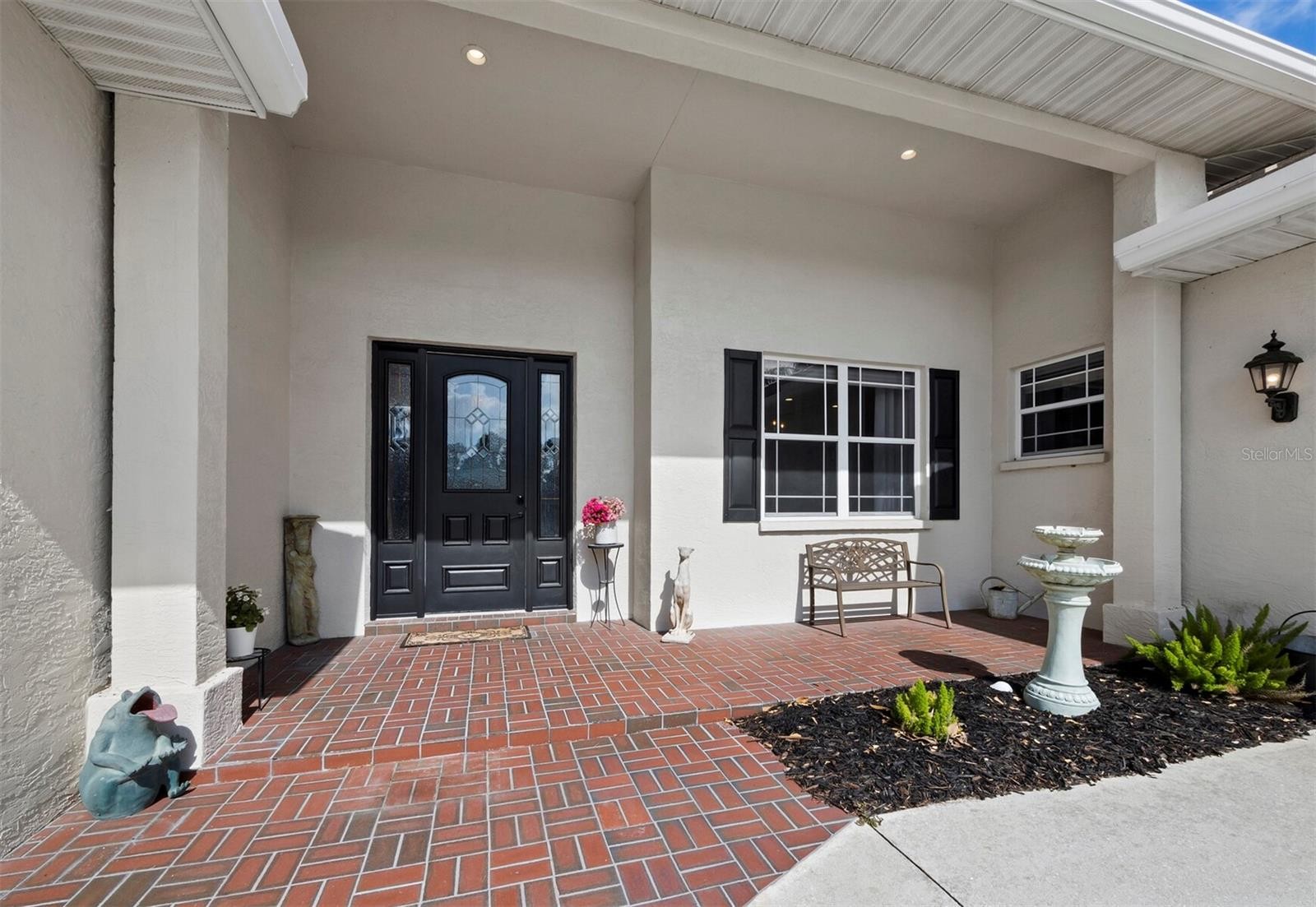 6643 BUTLERS CREST DR