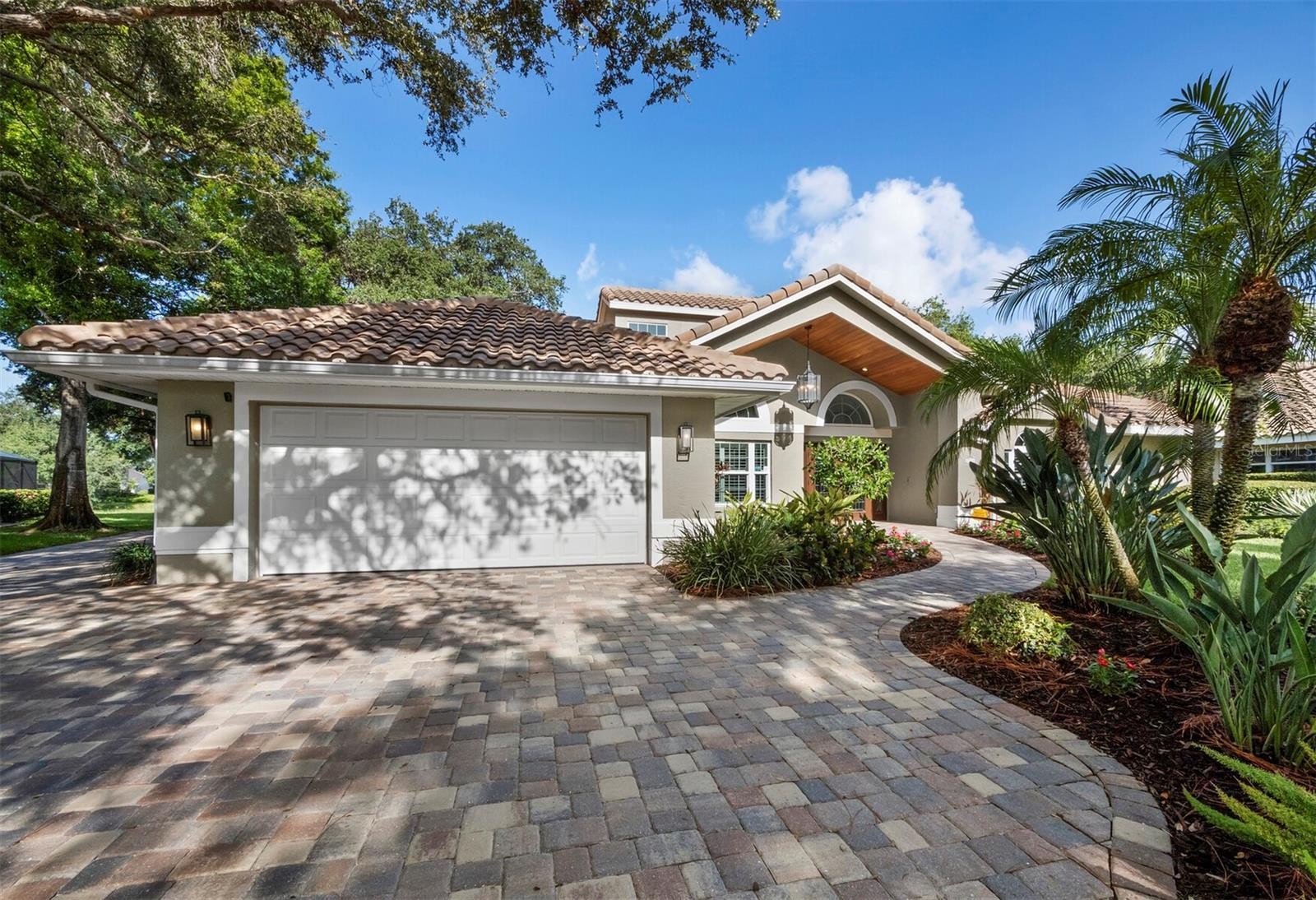 8314 CYPRESS HOLLOW DR