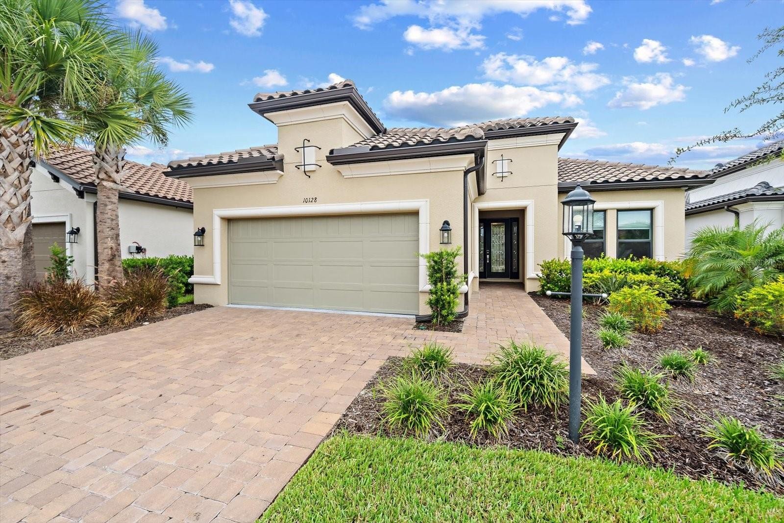 10128 MORNING MIST LN
