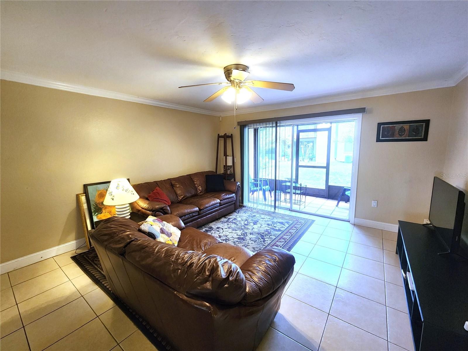 2720 HIDDEN LAKE BLVD #B