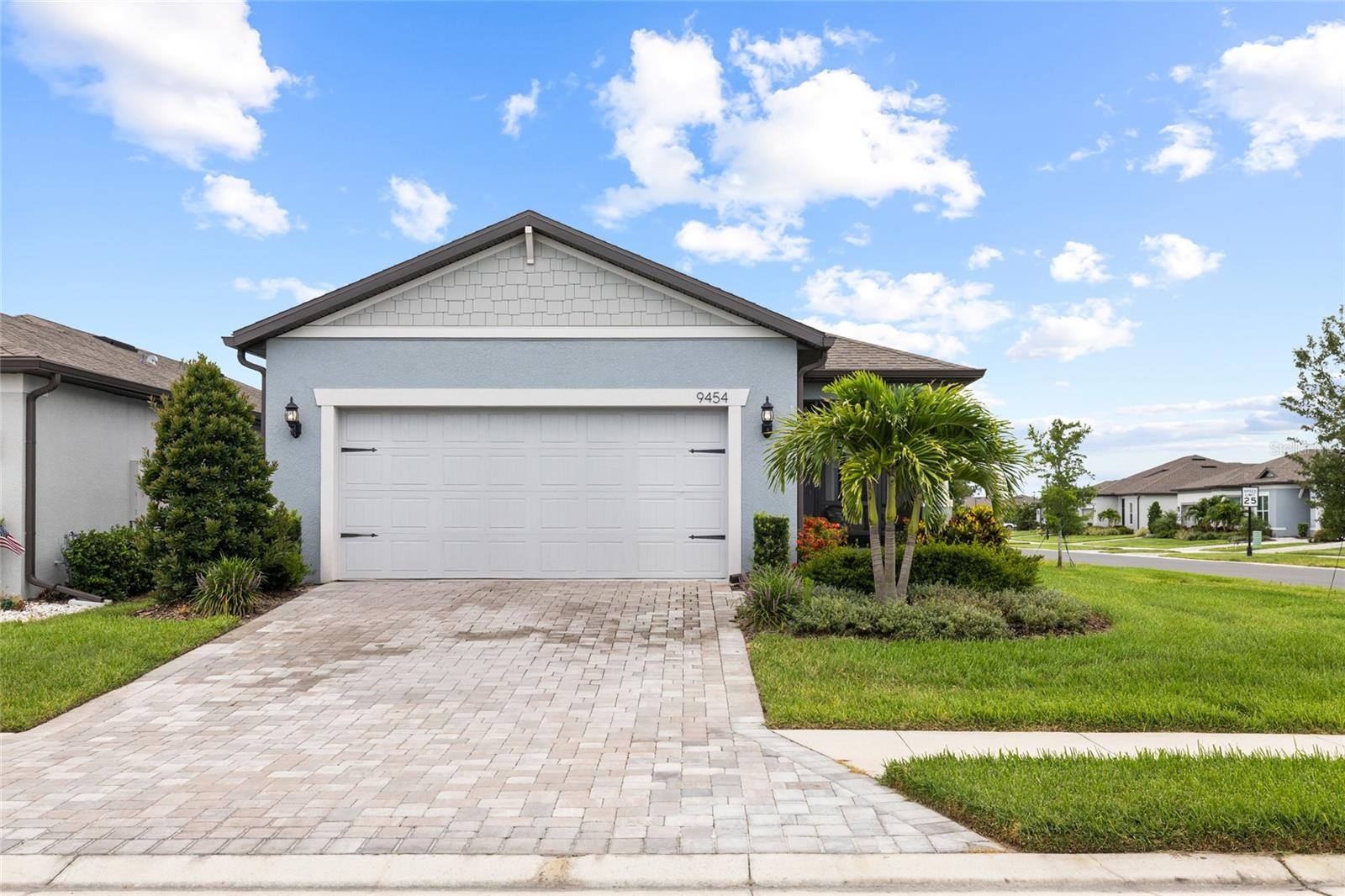 9454 BALLASTER POINTE LOOP