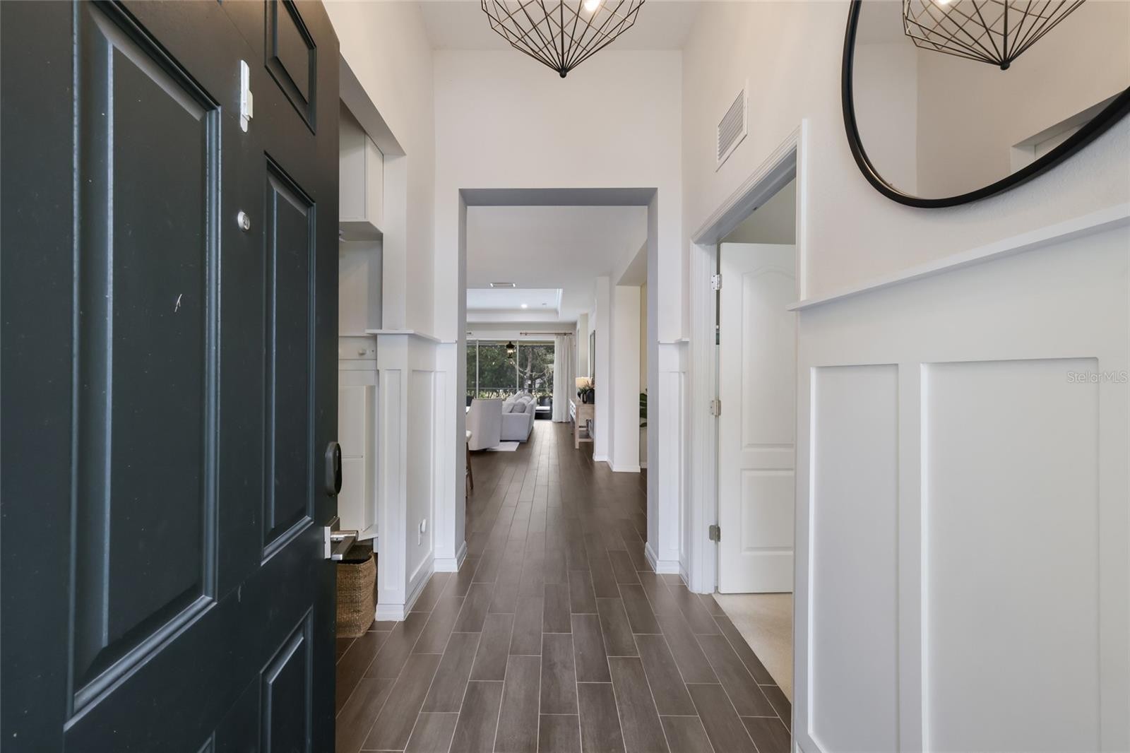 12026 FOREST PARK CIR