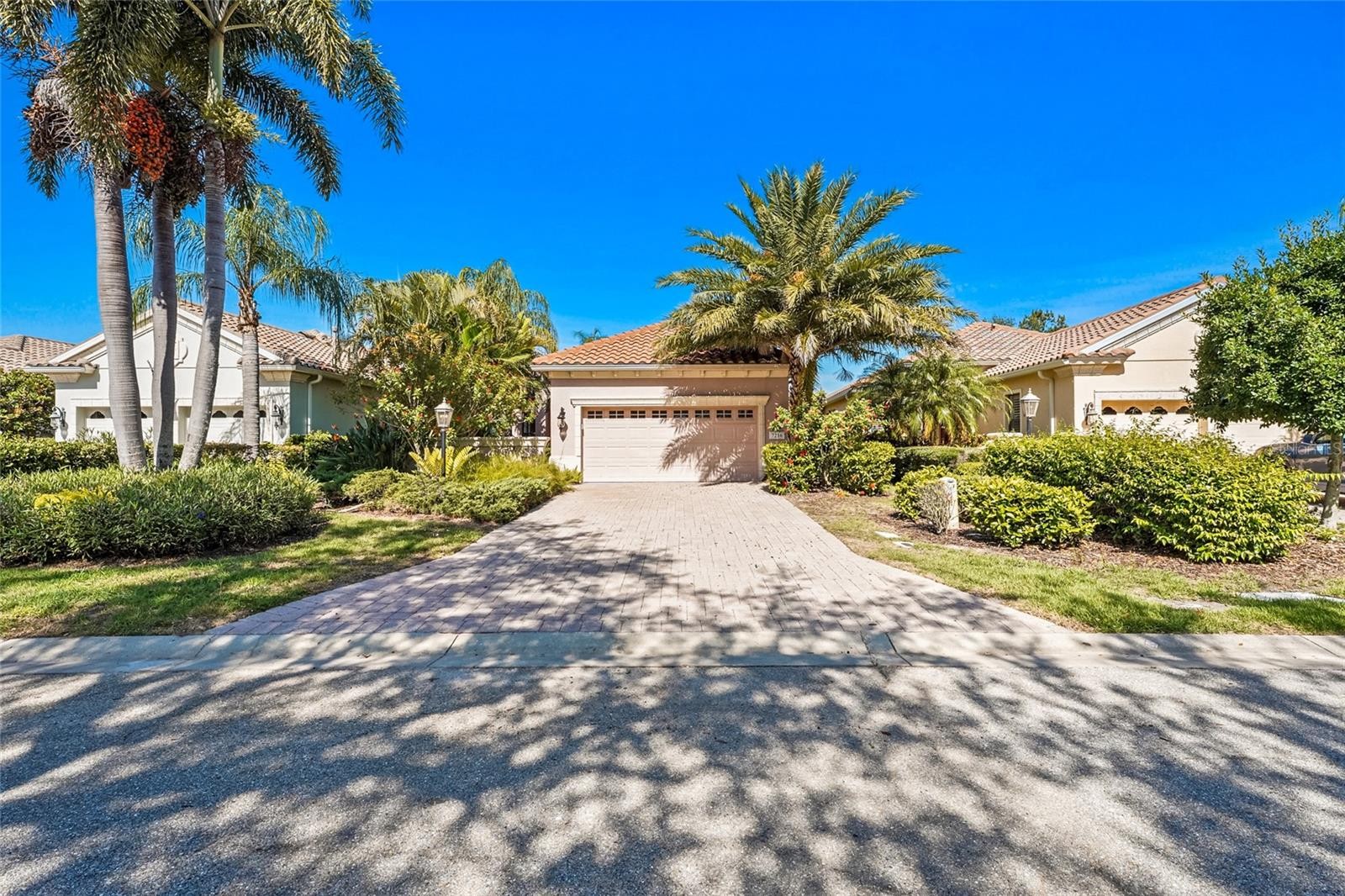7216 PRESIDIO GLN