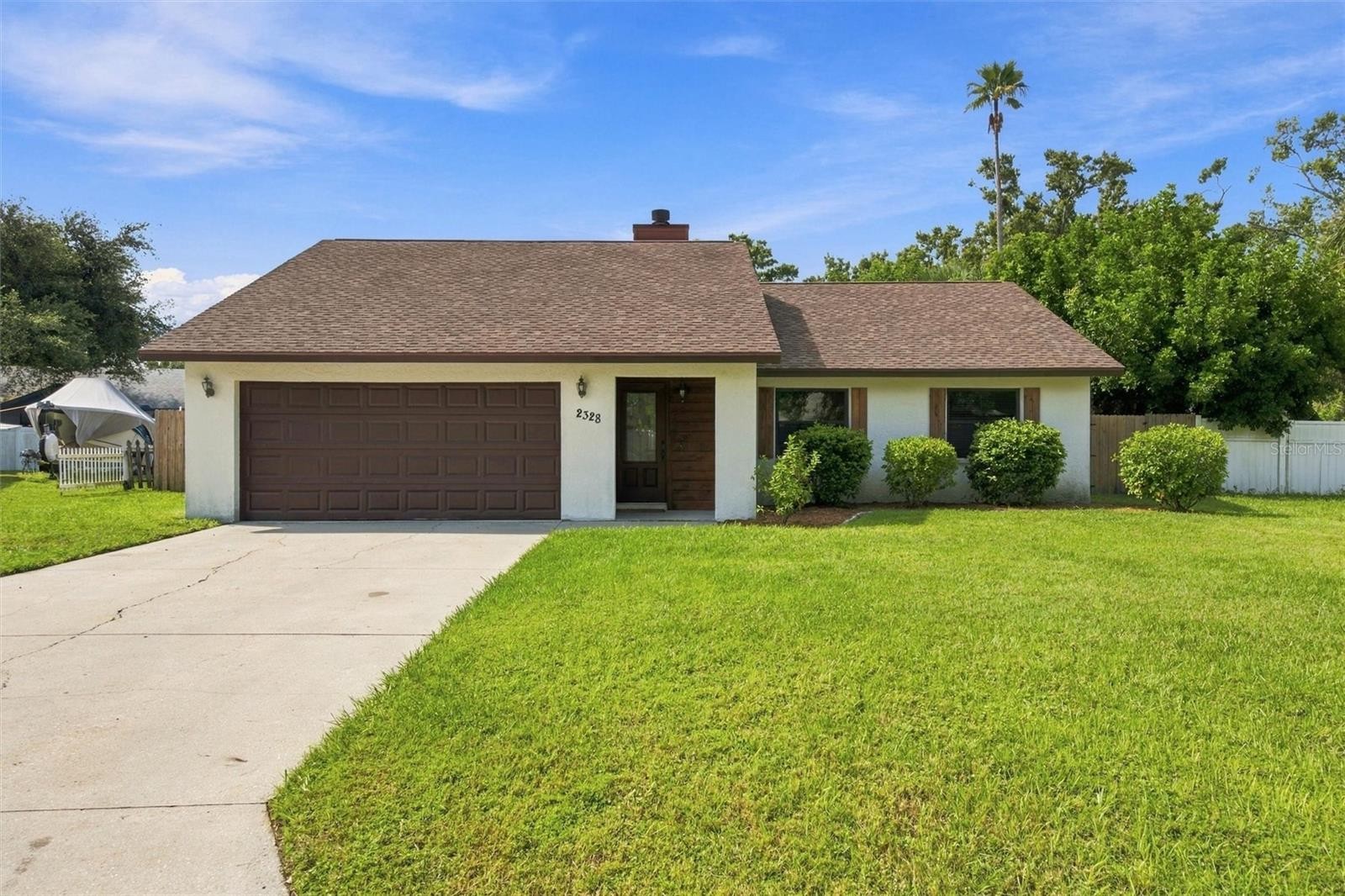 2328 SPRING OAKS CIR