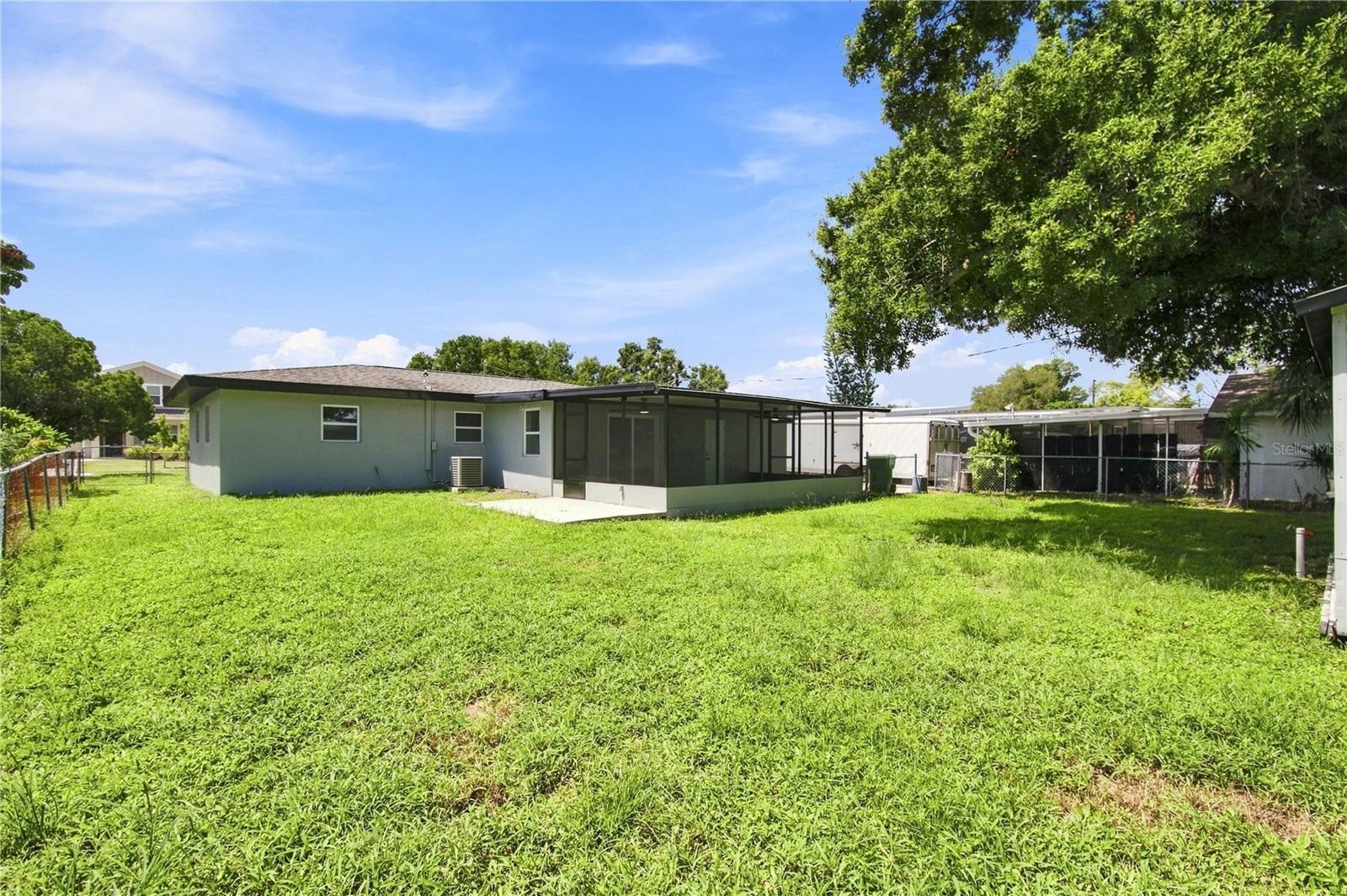 3102 19TH AVE W