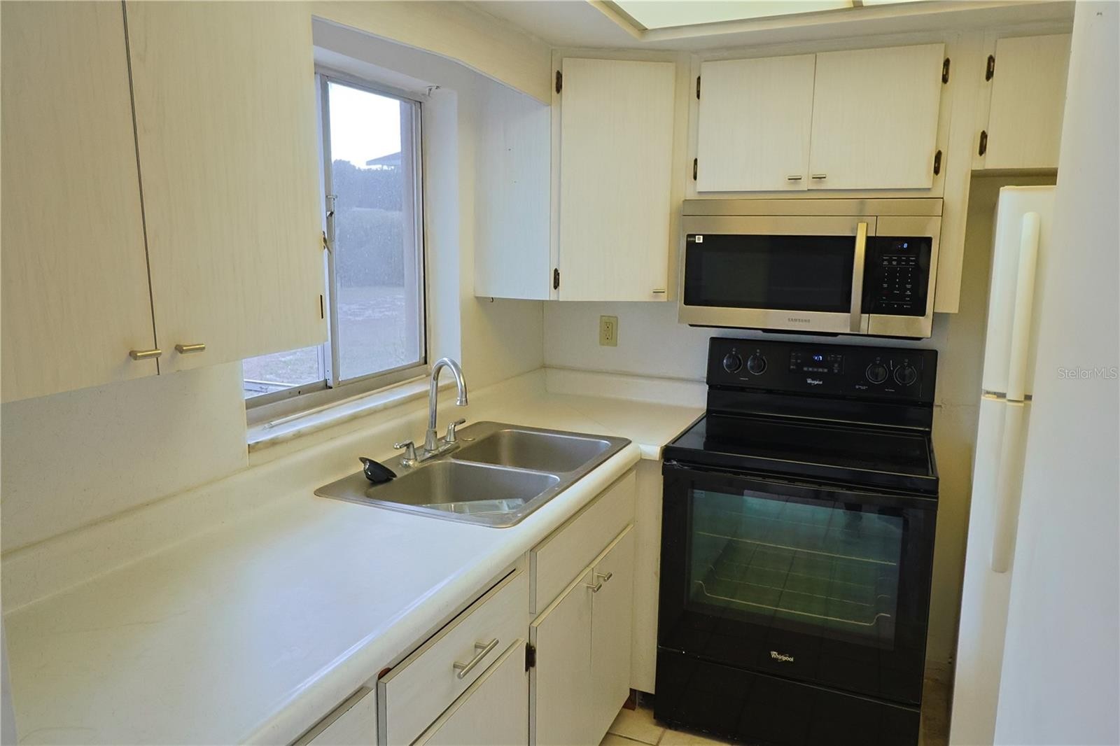 3755 S SCHOOL AVE #34