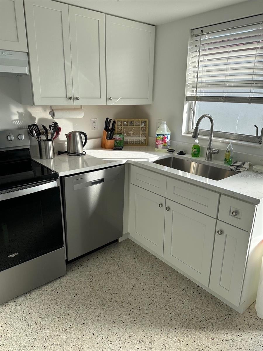 6154 MIDNIGHT PASS RD #A-3