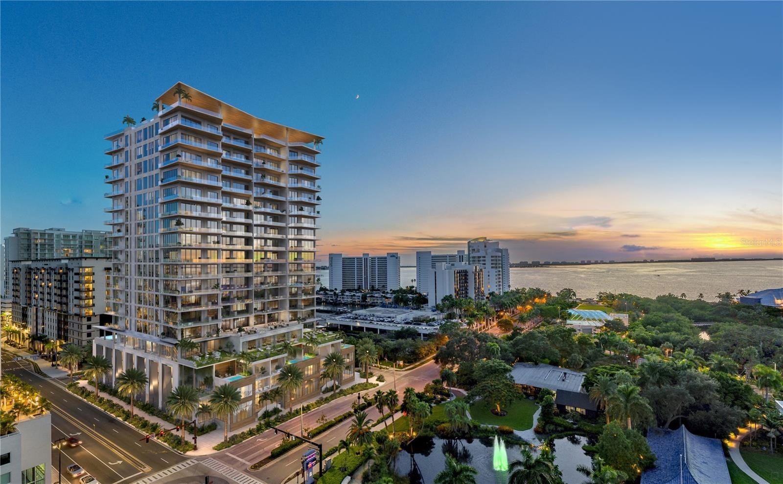 668 QUAY COMMONS #1701