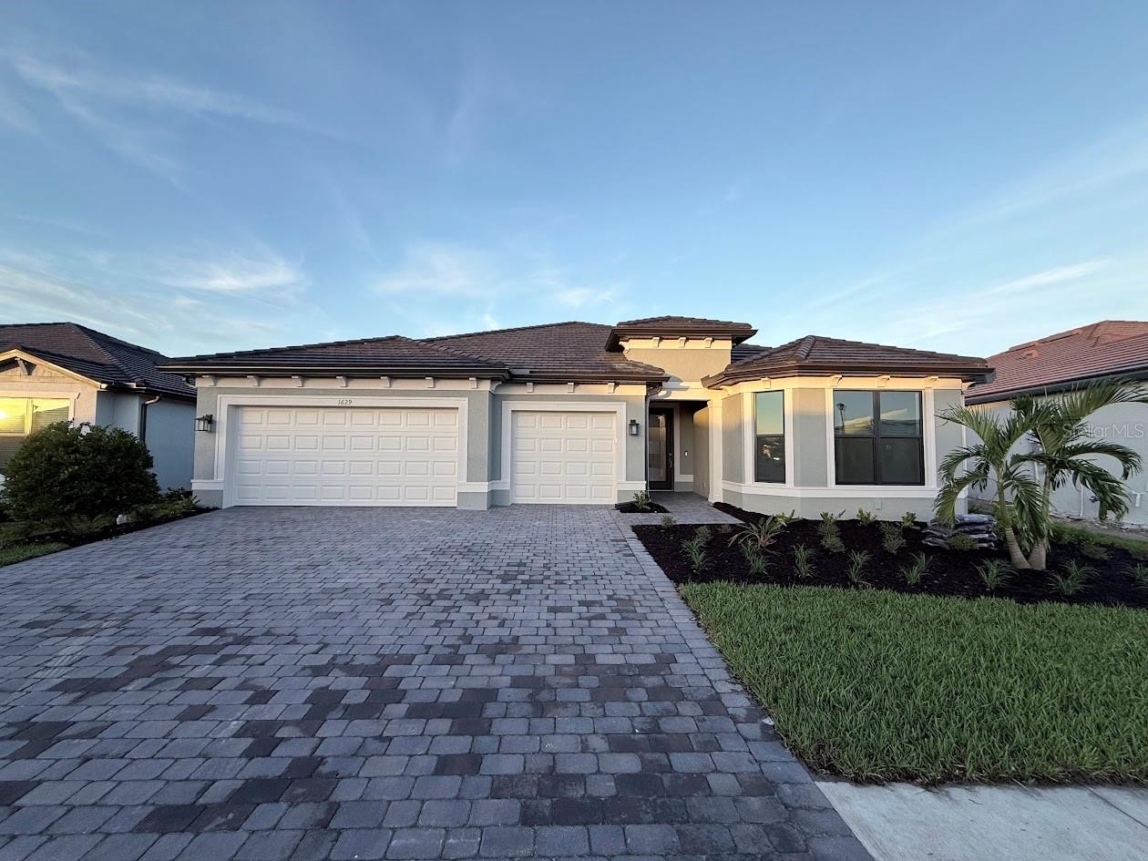 1629 PEPPER GRASS DR