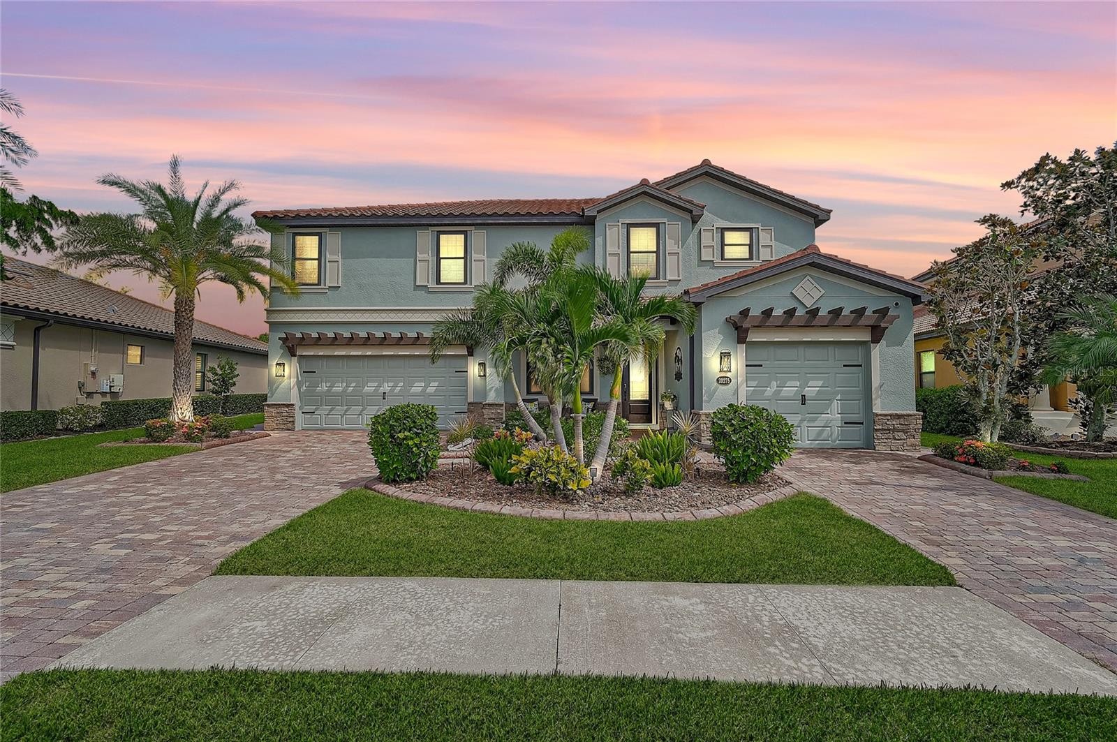 20275 GRANLAGO DR