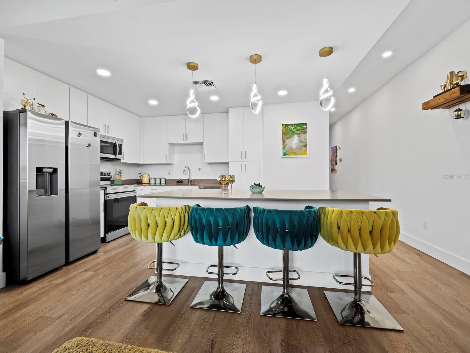 1703 N TAMIAMI TRL #306