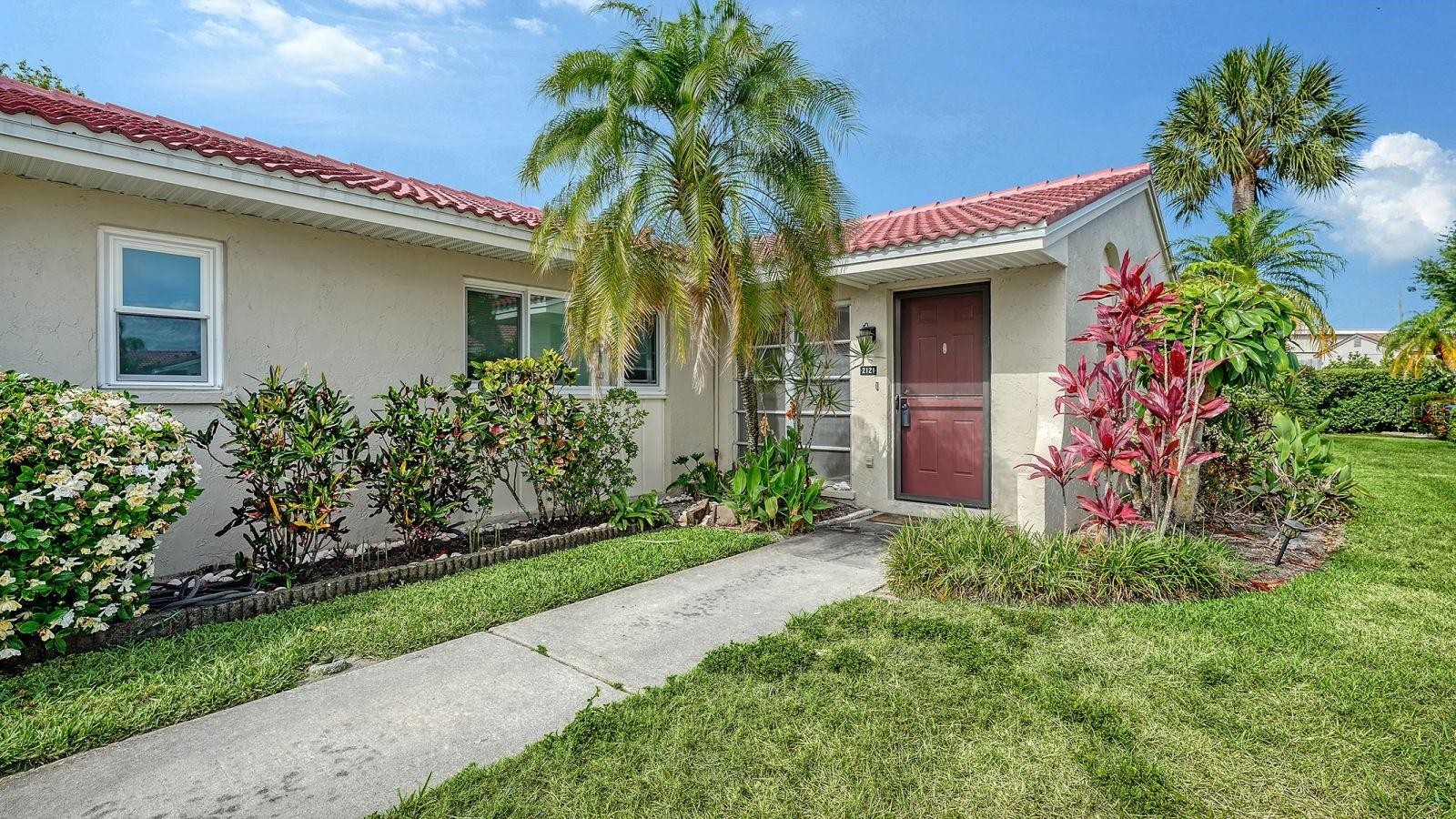 2121 PUEBLO CIR #V6