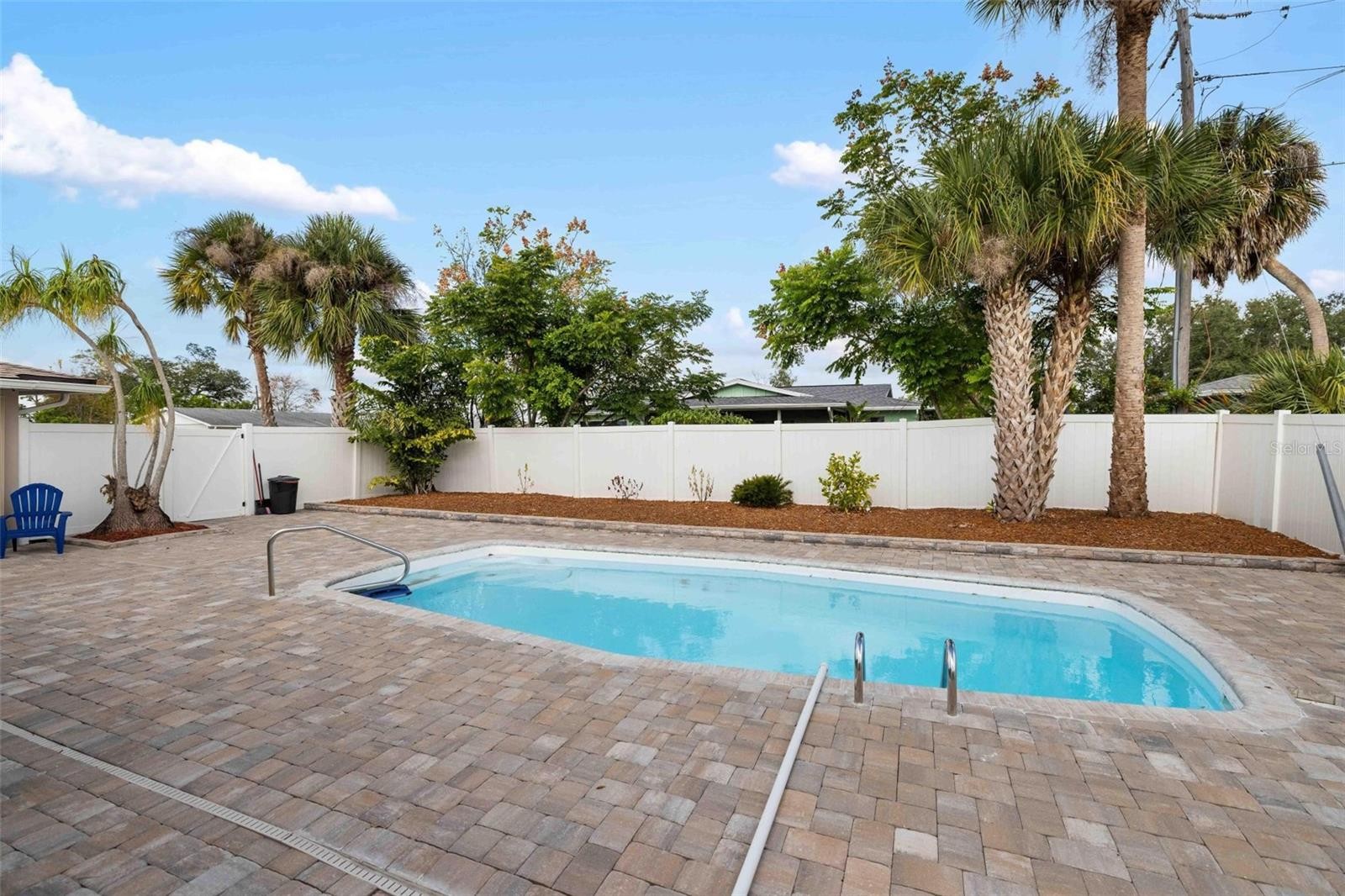 8190 PORTO CHICO AVE