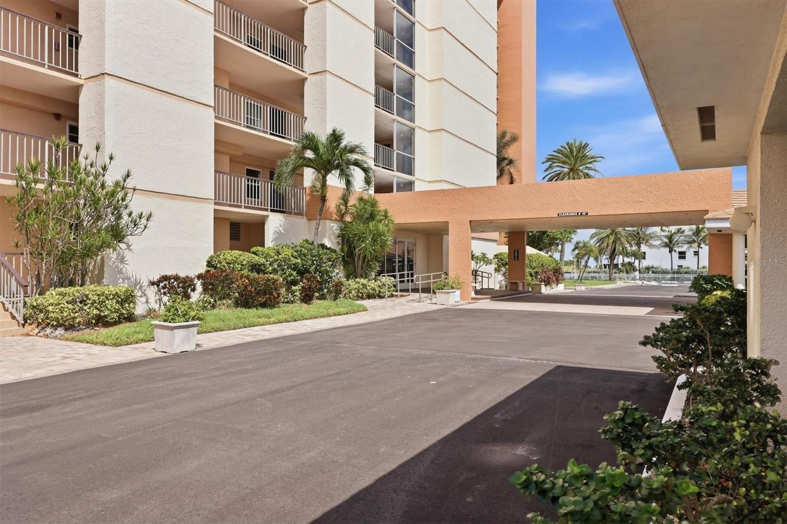 4401 GULF OF MEXICO DR #907