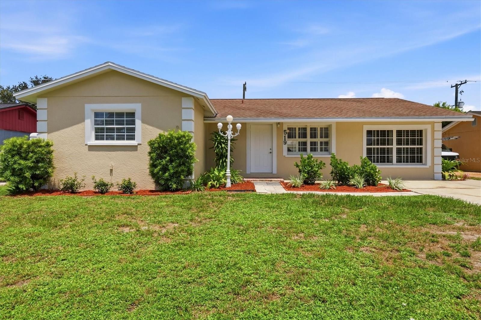 519 65TH AVE W