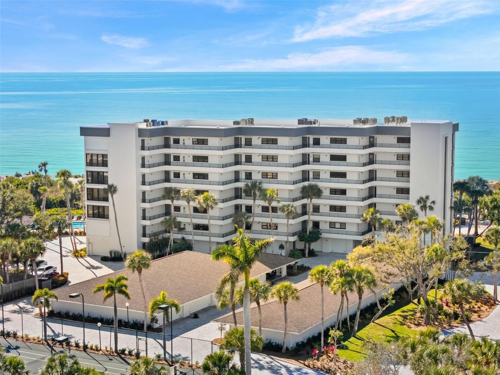 8600 MIDNIGHT PASS RD #301