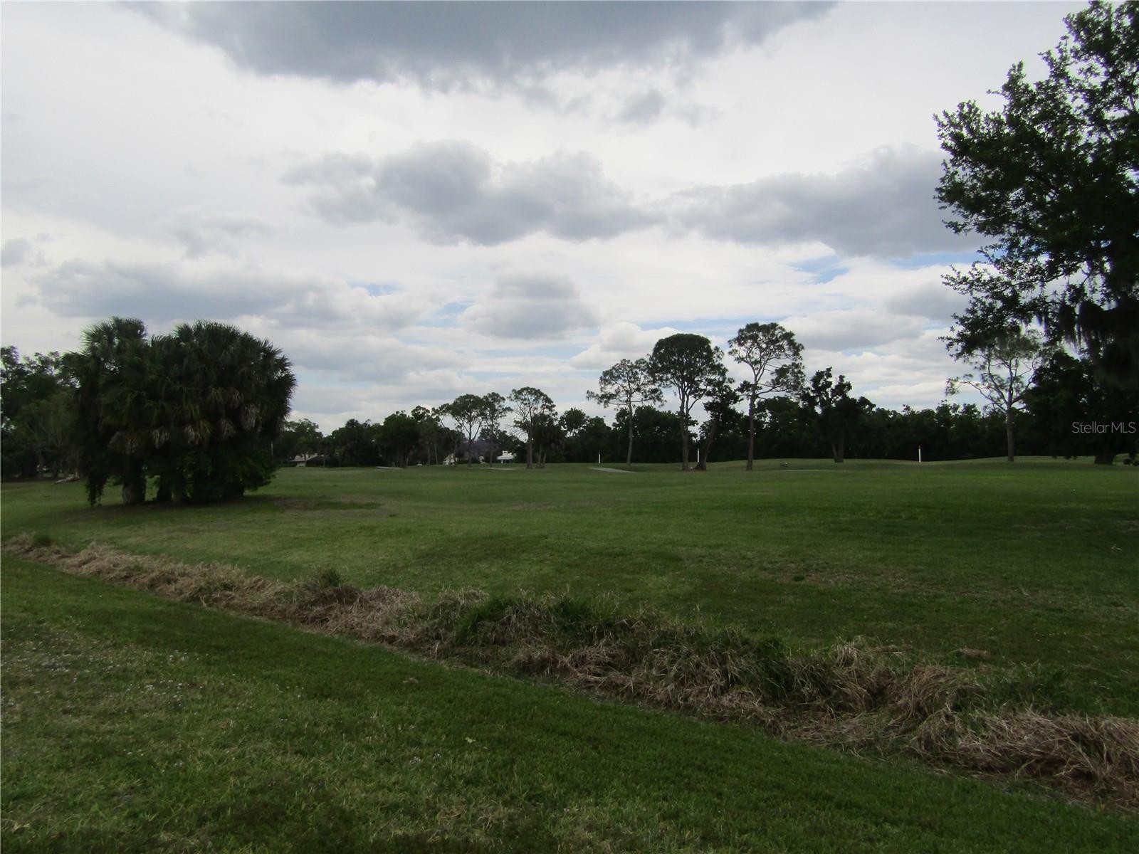 3553 LONGMEADOW #27