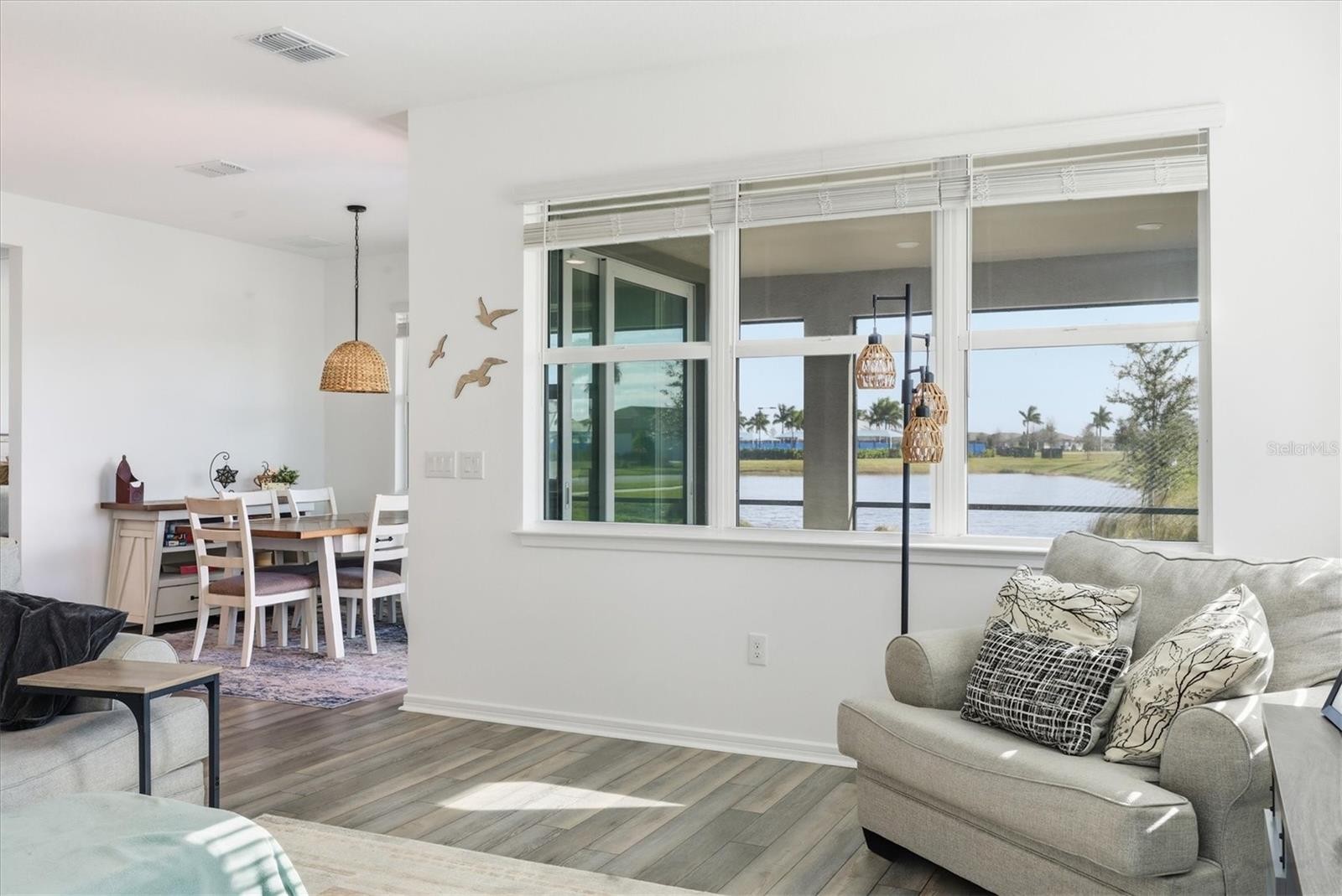 8705 COASTAL KEY WAY