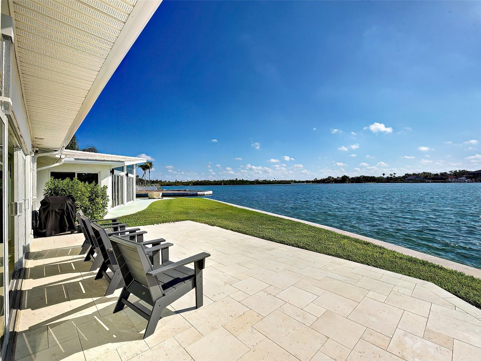885 WHITE CAP CIR #34