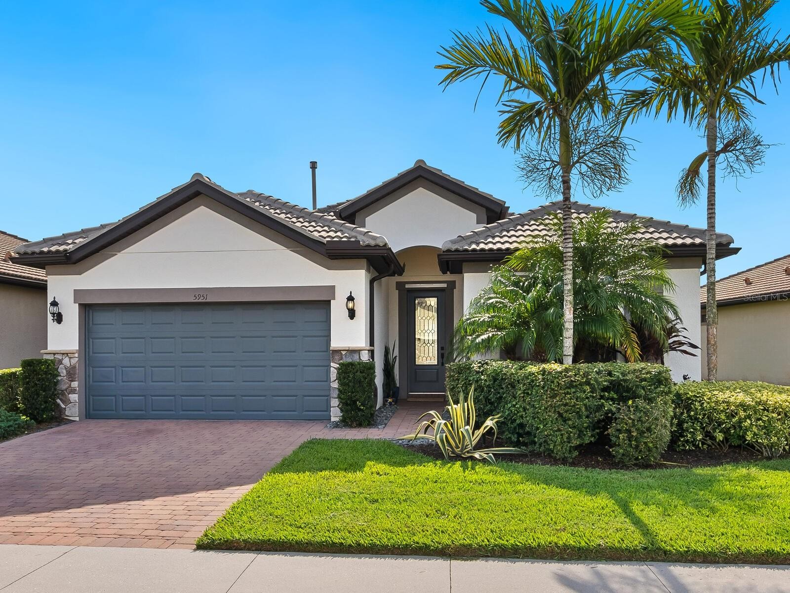 5951 SNOWY EGRET DR