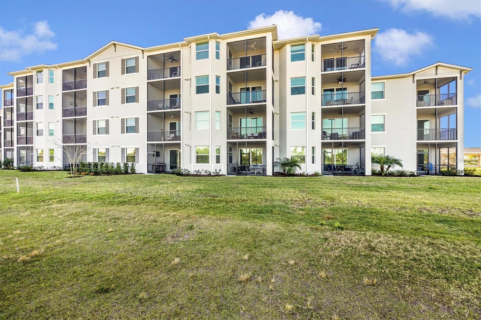 12180 WELLEN GOLF ST #301