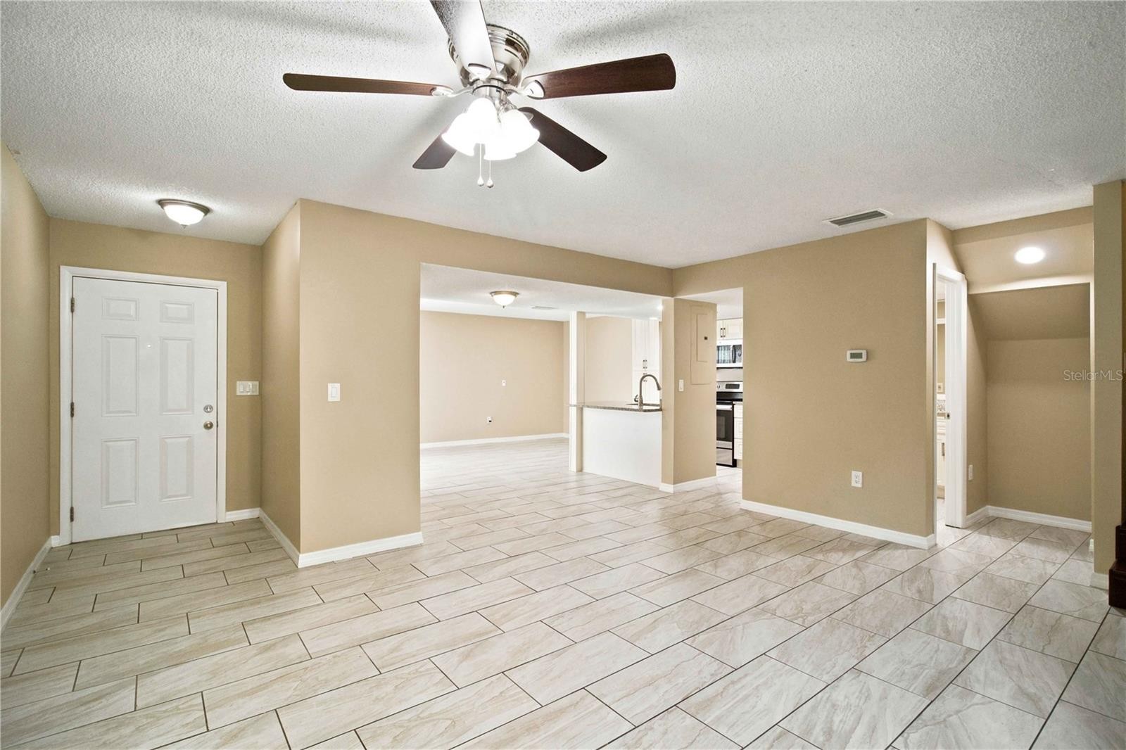 1006 LONGFELLOW CT