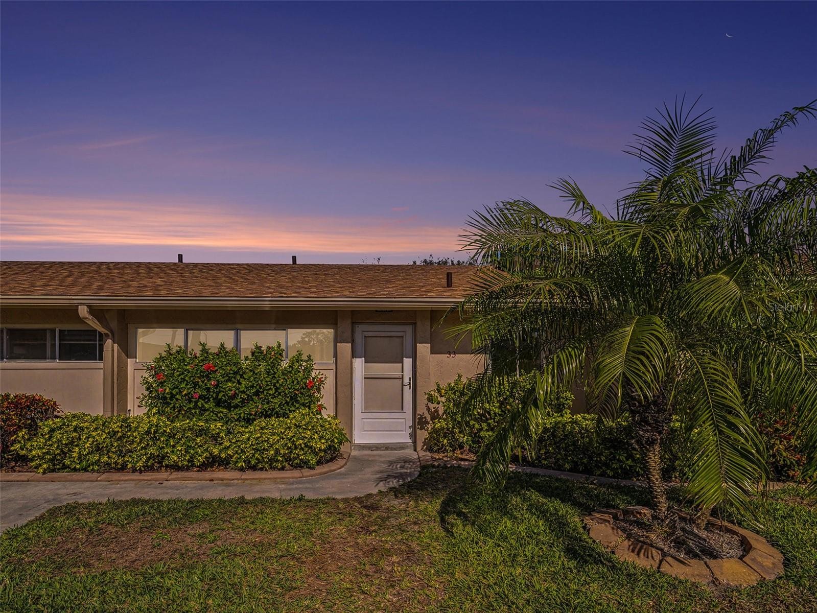 2779 WOODGATE LN #33