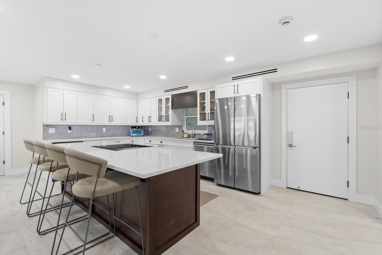 800 BENJAMIN FRANKLIN DR #505